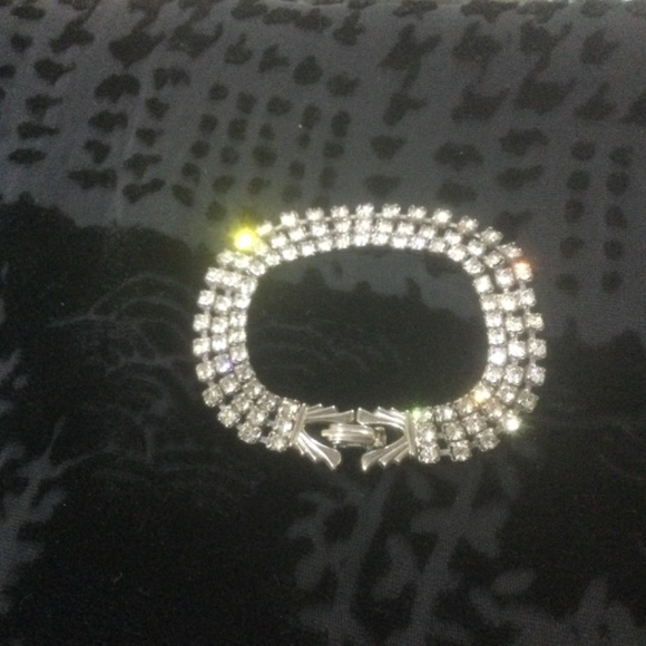 Art Deco rhinestone tennis bracelet - Picture 3 of 4